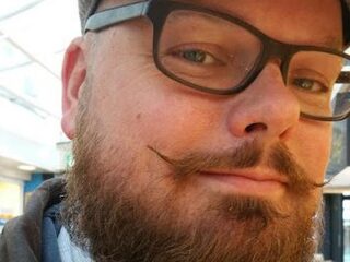 Populistische uitspraken horen in het publieke debat