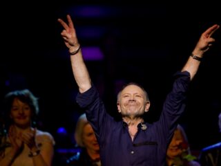 Rob de Nijs roept 'prachtige' herinneringen op bij fans: 'Hij was onderdeel van iedereens jongste jeugd'