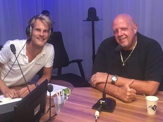 Van Henk Bres tot Jort Kelder: het zomeravondgesprek op NPO Radio 1