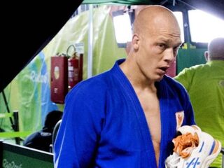 Van 't Hek: niet in de polonaise van een sporter meelopen