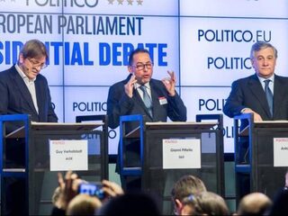 Verhofstadt geen kandidaat-voorzitter Europees Parlement meer