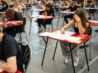 Examens op de schop om druk op scholieren te verlichten? 'Uiterste van jezelf vergen is niet verkeerd'