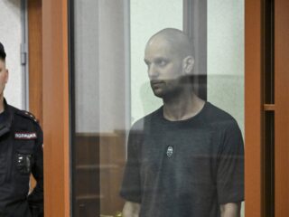 Rusland laat journalist Gershkovich vrij bij grote gevangenenruil