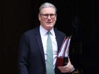 Van 'never here Keir' tot sterke leider: kan Starmer opstaan als bruggenbouwer tussen EU en VS?