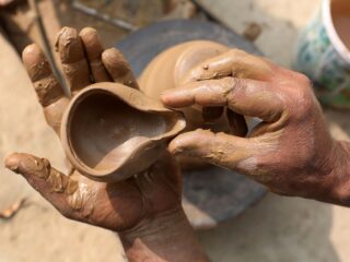 Hoe kan het dat klei een 'geheugen' heeft?