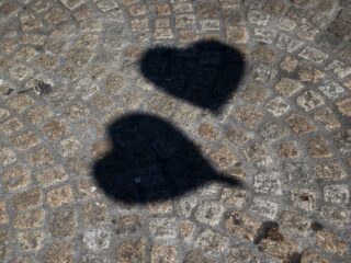 Meer lesbische rolmodellen nodig: 'Wil toekomstbeeld van mijn leven op latere leeftijd zien'