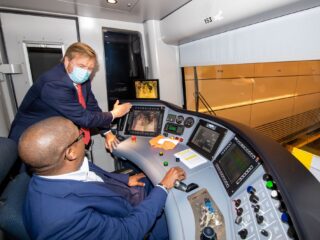 Waarom hebben Nederlandse metro's nog bestuurders?