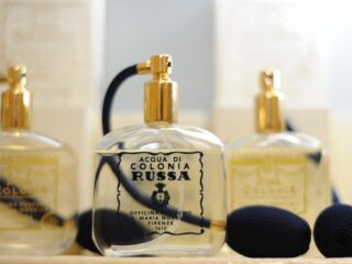 Jongeren spenderen steeds meer aan niche-parfums die ze ontdekken op TikTok