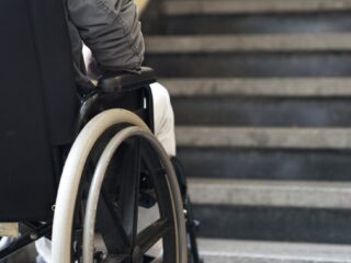 Hoe kunnen gehandicapte Nederlanders beter betrokken worden in de samenleving?