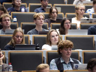 Hoe wordt iemand een schijnstudent? 'Begint niet met: ik ga zes jaar lang liegen'