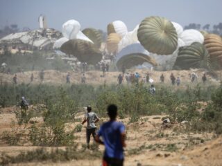 Nederland 'schuilt achter collectieve onwil' in opleggen sancties Israël: 'We moeten veel verder gaan'