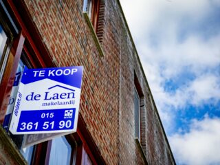 Wéér hogere huizenprijzen: 'Rijksoverheid moet meer regie krijgen over de woningmarkt'