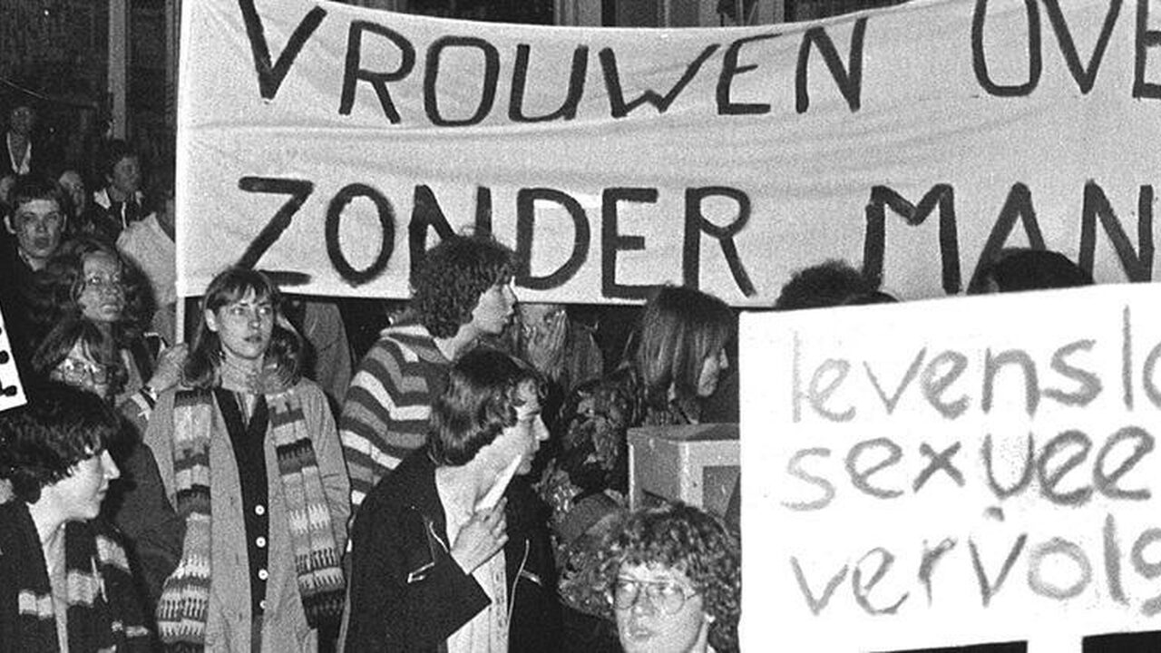 Lachen met de oude dozen van het radicale feminisme | NPO Radio 1