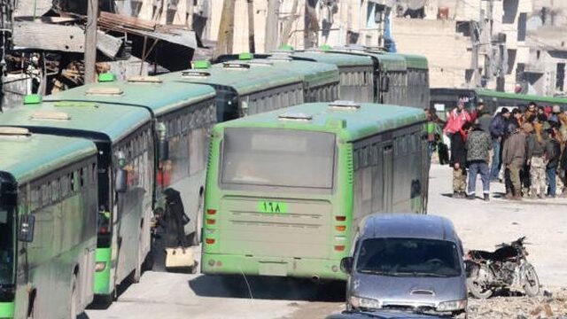 Grootscheepse evacuaties Aleppo begonnen