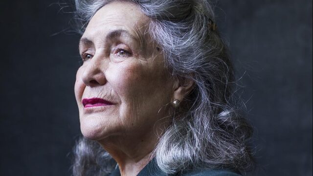 Deborah Campert: 'Als ik mezelf hoor praten denk ik, wat een vreselijk raar leven'