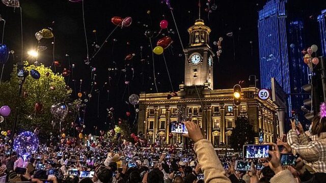 Chinees nieuwjaar staat in Wuhan voor de de deur: 'Alles is hier compleet onder controle'