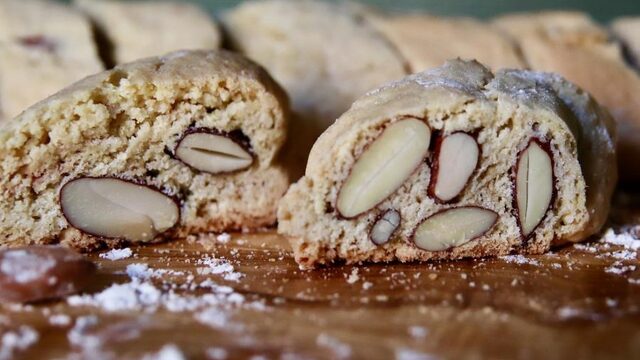 Cantuccini naar recept van Cees Holtkamp