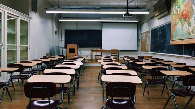 Redteam pleit voor tijdelijke sluiting scholen