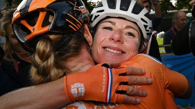 Zo knap is de monstersolo van wielrenner Annemiek van Vleuten
