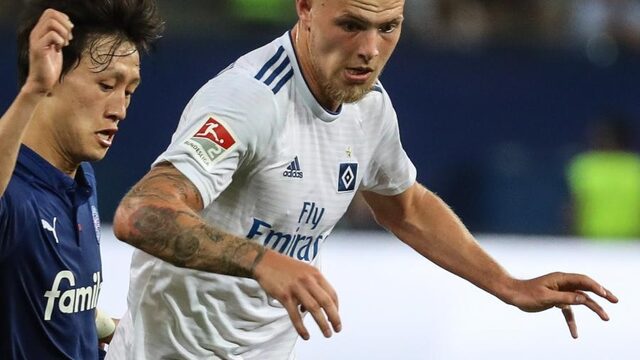 Van Drongelen naar PSV? 'Een eer om voor zo'n club te spelen'