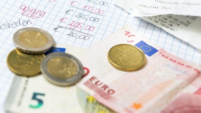 Komende cao's worden soberder: 'Werkgevers misbruiken de crisis'