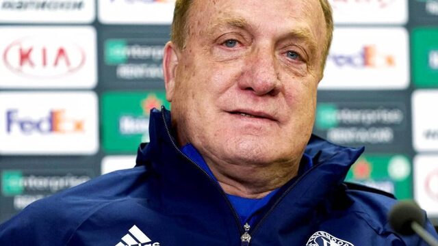 Advocaat vertrekt na dit seizoen bij Feyenoord: 'Opmerkelijke timing'