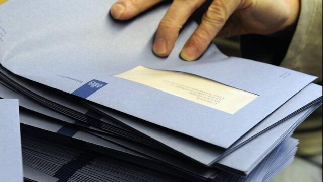 Vandaag op NPO Radio 1: Sporters en artiesten bezwijken onder belastingregels en de subtop in actie in de eredivisie