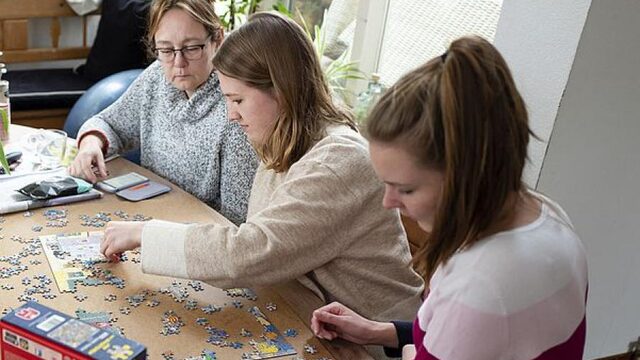Feit of fictie: 'We liegen het meest tegen onze moeder'