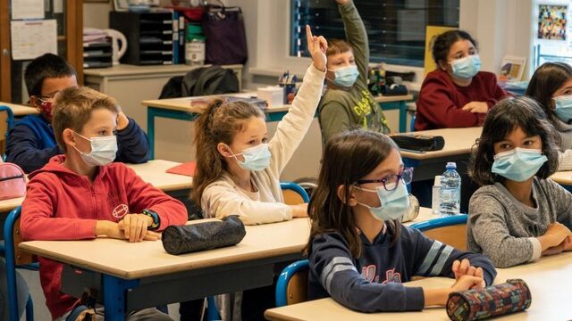 Frankrijk herdenkt Samuel Paty terwijl de verdeeldheid in de moslimgemeenschap groeit