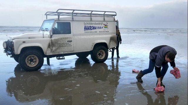 270 containers overboord geslagen bij Wadden, sommige met giftige stof