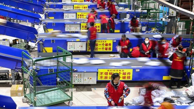 'Ons consumentengedrag gaat ten koste van democratisering'