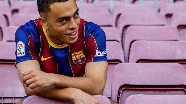 Dest beleeft zijn droom bij FC Barcelona: 'Ik heb iedereen ontmoet, ook Messi'