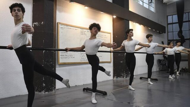 Turks-Nederlandse danser wordt vervangen door zwarte danser: ‘Doorgeslagen diversiteitsdenken’
