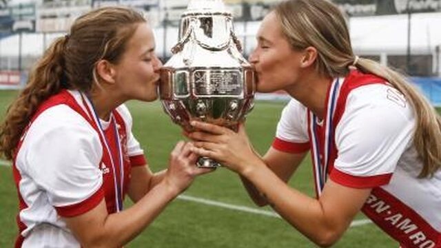 Na landstitel ook bekerwinst voor Ajax-vrouwen
