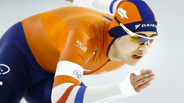 Roest begint goed aan WK allround, Kramer negende