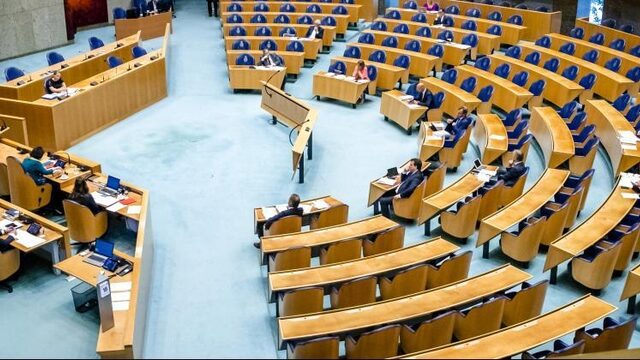 'Parlement moet nu terugkomen van reces, anders zijn ze geen knip voor