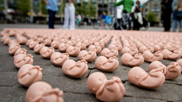 Hoeveel aandacht moet je anti-abortusactivisten geven?