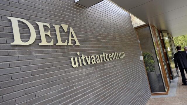 'DELA vervalst deels vingerafdrukken van overledenen'