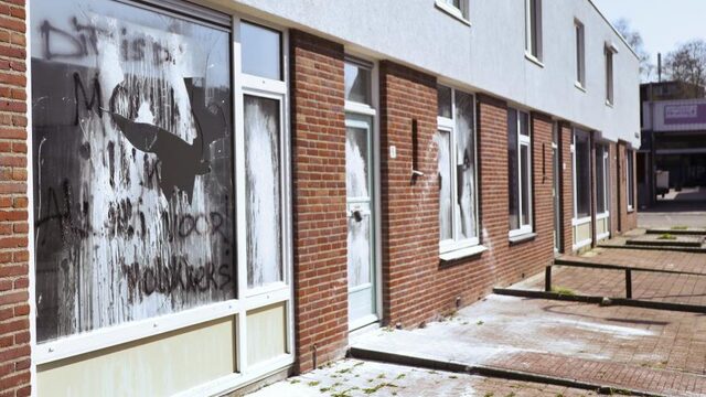 Waarom wonen Molukkers in aparte wijken?