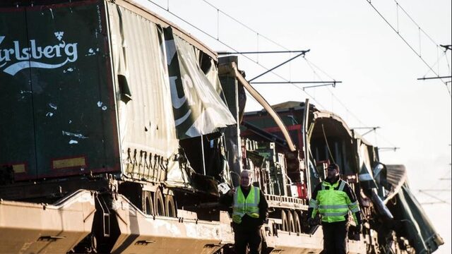Zes doden en zestien gewonden bij ongeluk met trein op Deense brug