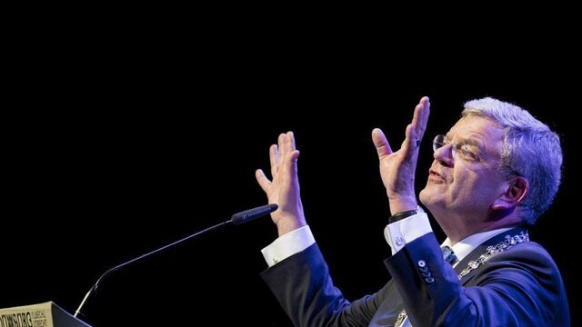Jan van Zanen roept VVD op om vuurwerkverbod te steunen