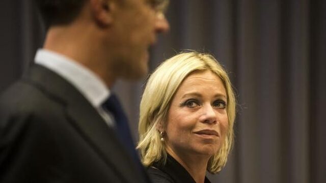 Oud-commandant: ‘Het wegsturen van Hennis lost niets op'