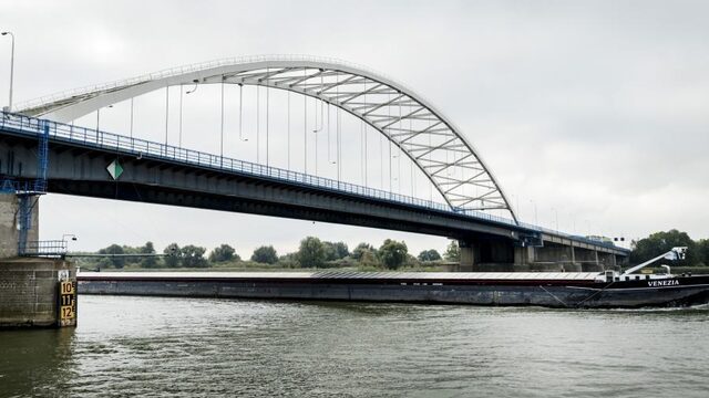 'Bruggen zijn er slecht aan toe, afsluitingen van wegen dreigen'