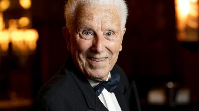 'Drommels!' Acteur Paul van Gorcum krijgt eigen tegel