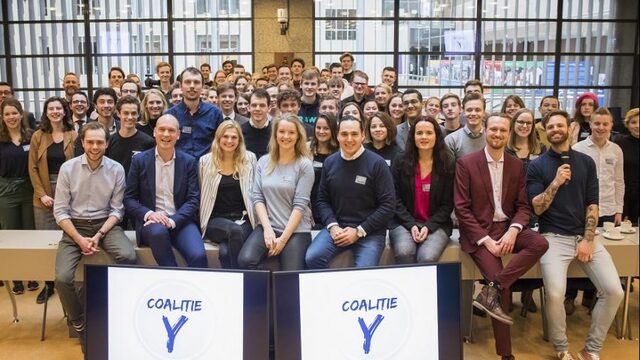 Coalitie-Y wil leenstelsel afschaffen en krijgt steun PvdA