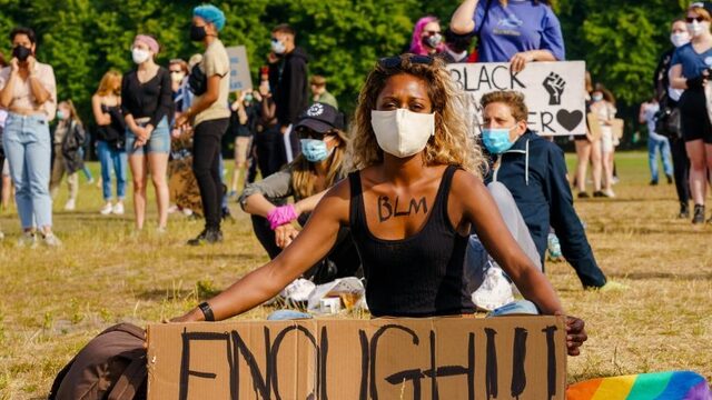 Stand.nl: Racisme moet nu echt besproken worden in Nederland
