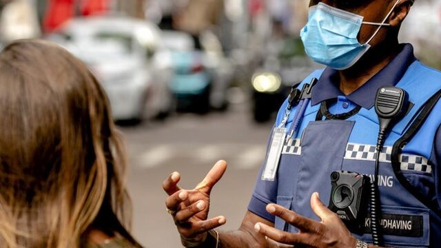 Stand.nl: 'De coronaboete moet omlaag'
