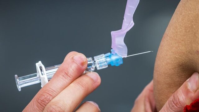 'Vaccinatiepaspoort creëert tweederangsburgers'