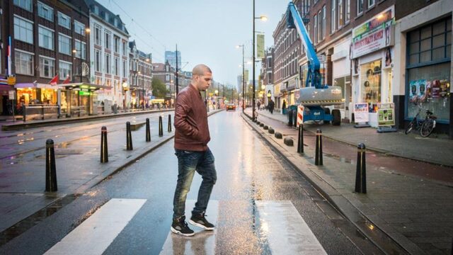 Podcast De Dag: 'De track Superman zegt heel veel over wie rapper Feis was'