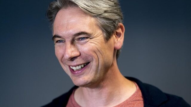 Kandidaat-voorzitter FNV: geen pensioenkorting dit jaar